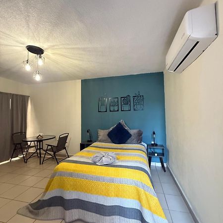 Departamentos Yahelik Apartment Кабо Сан Лукас Екстериор снимка
