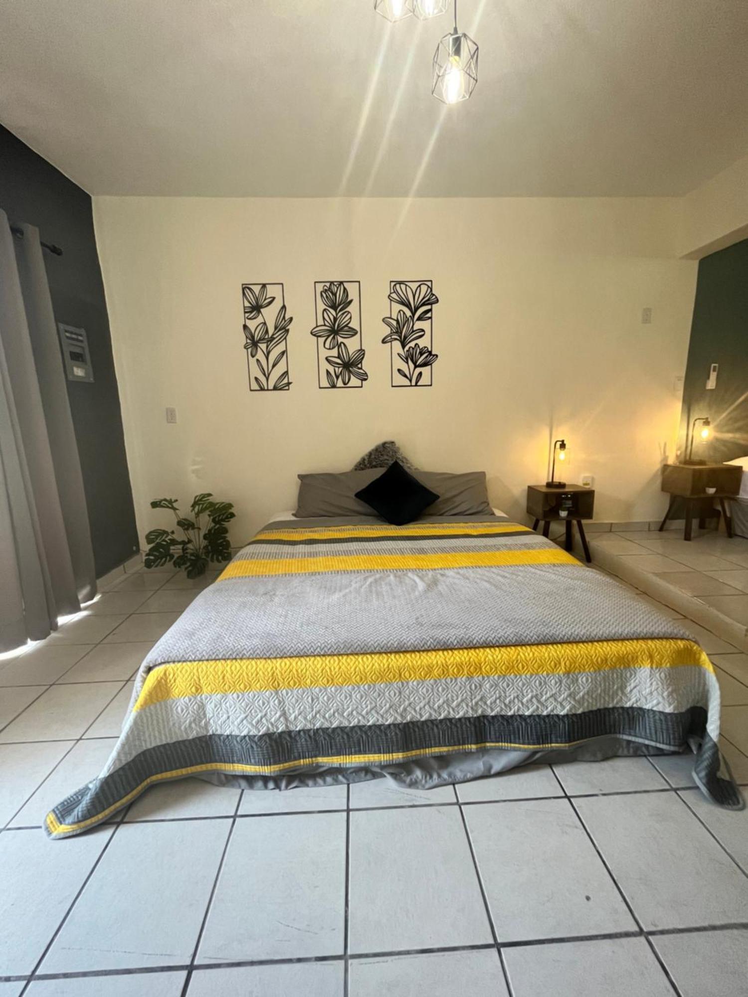 Departamentos Yahelik Apartment Кабо Сан Лукас Екстериор снимка