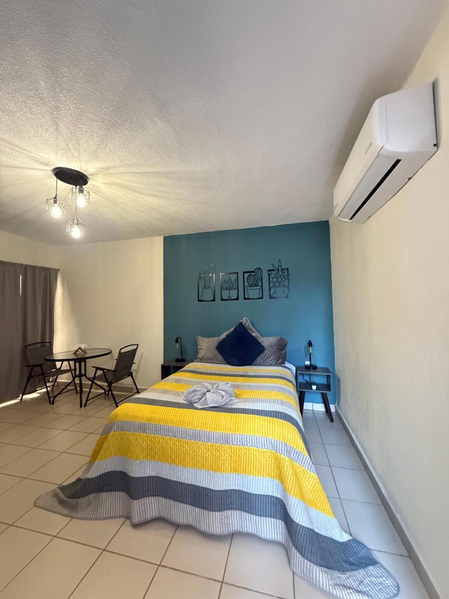 Departamentos Yahelik Apartment Кабо Сан Лукас Екстериор снимка